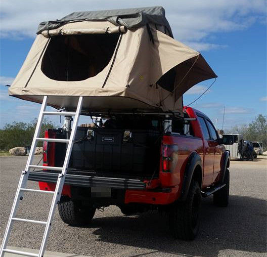 普及した自動4人の屋根の上のテント車の日焼け止めの漏出証拠のキャンプ