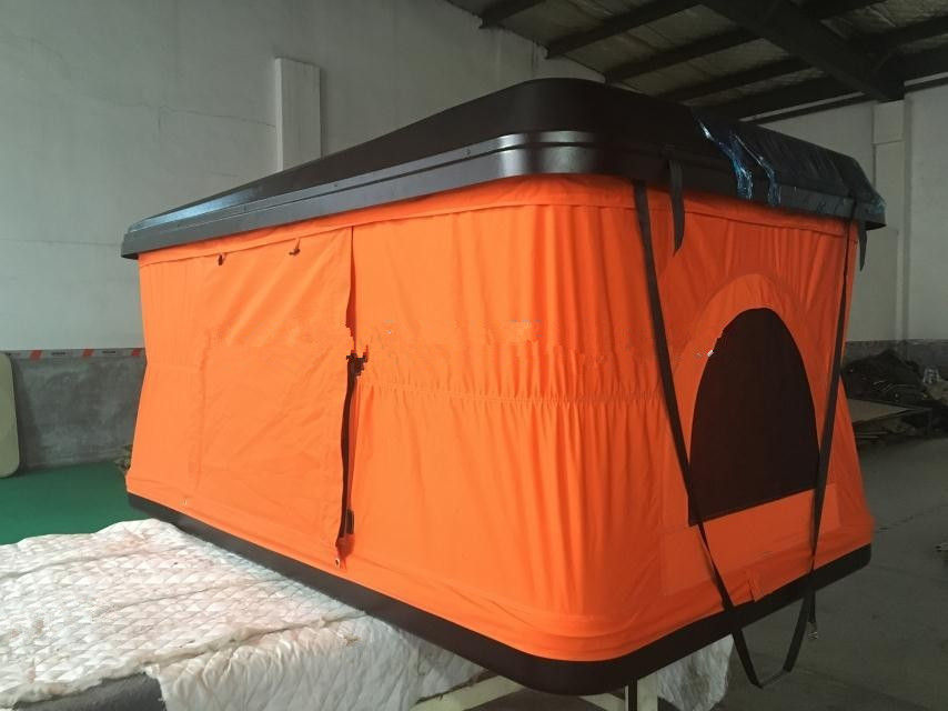 高性能のキャンプをハイキングする旅行のための堅い貝の屋根の上のテント